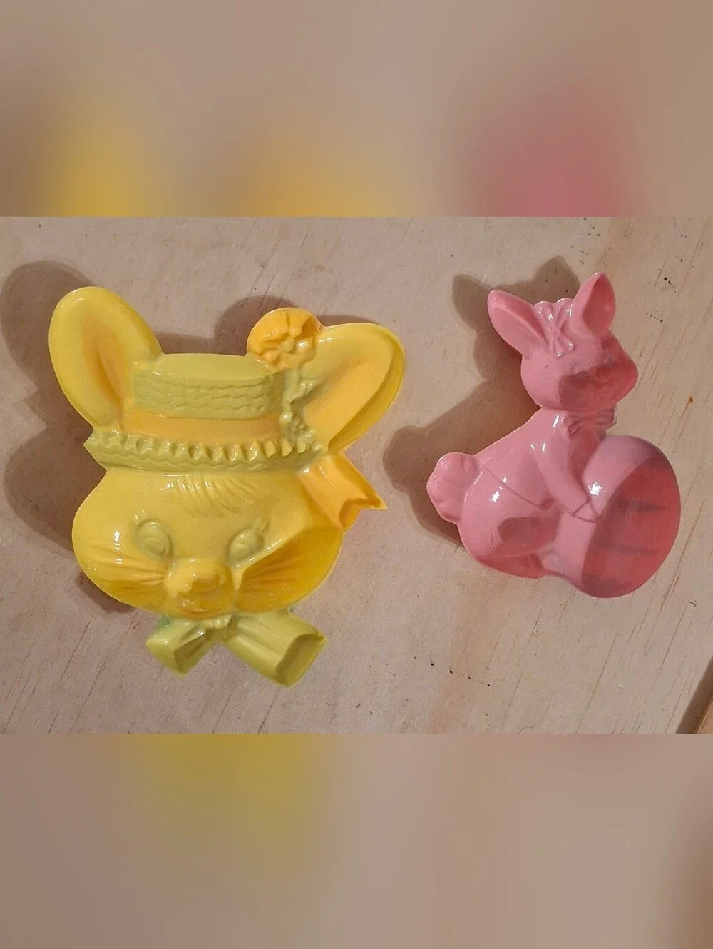 kitschy vintage set
